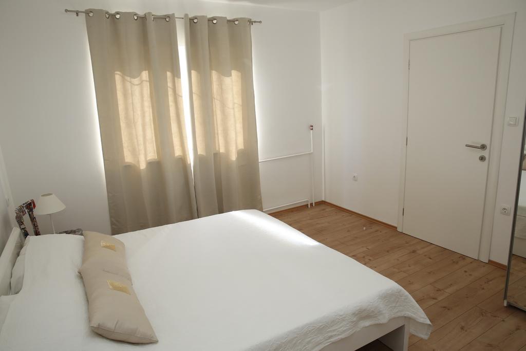 Apartment Udovicic Vodice Zimmer foto