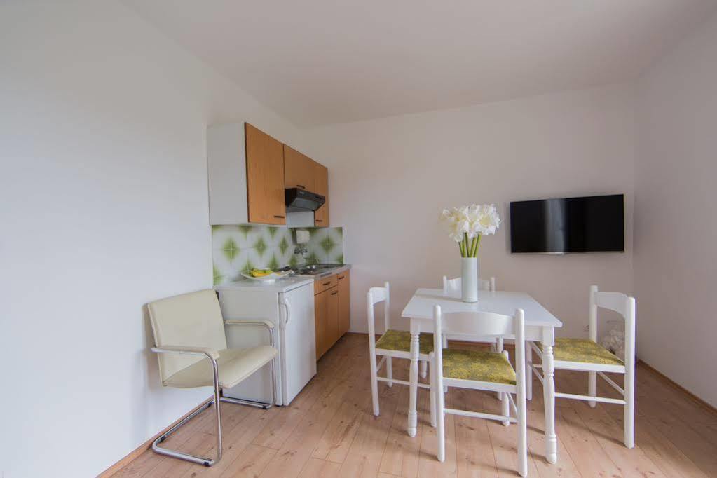 Apartment Udovicic Vodice Exterior foto